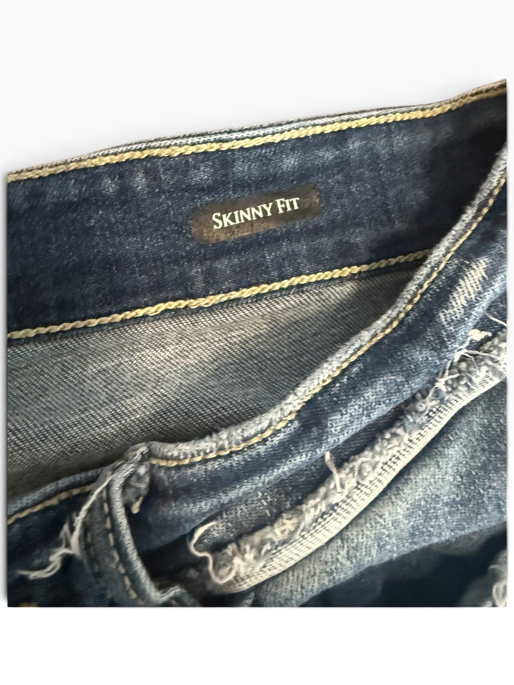 Judy Blue Light Blue Washed Skinny Fit Distressed Jeans - 14W - Picture 3 of 6